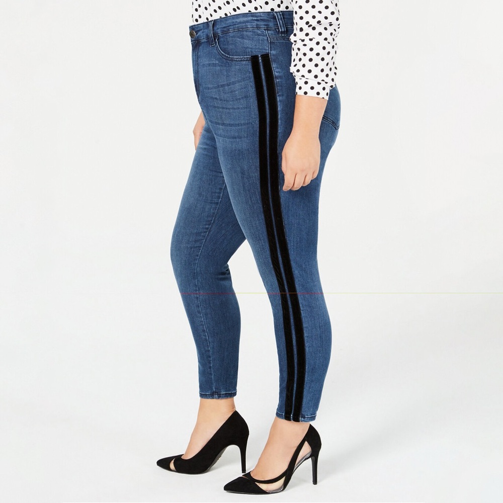 NWT Celebrity Pink Denim Jeans. 20